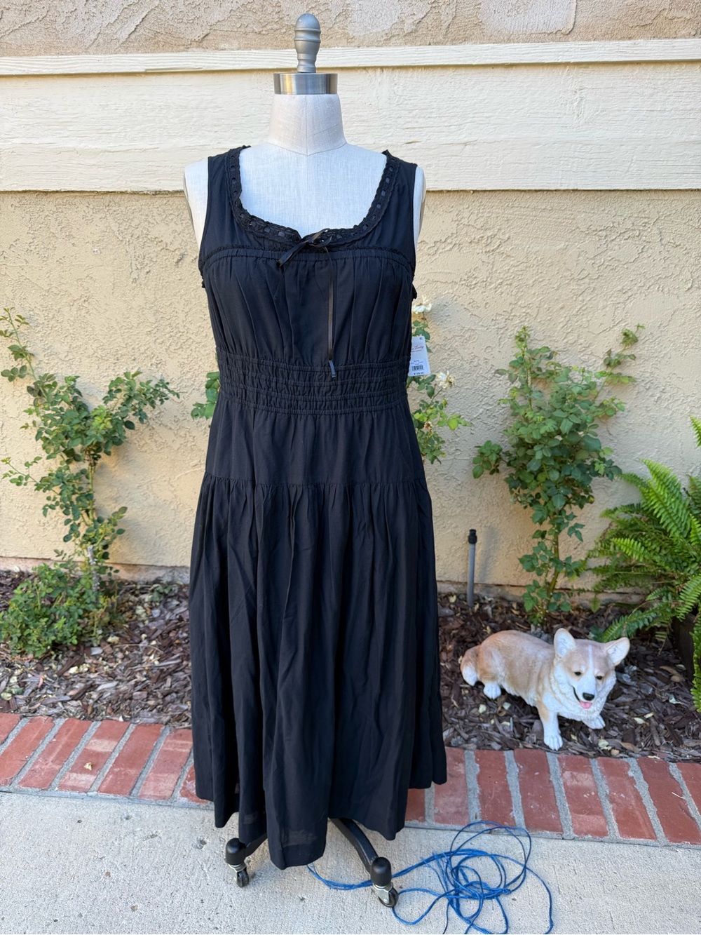 Lucky Brand Black Sleeveless Scoop Neck Midi Dress
